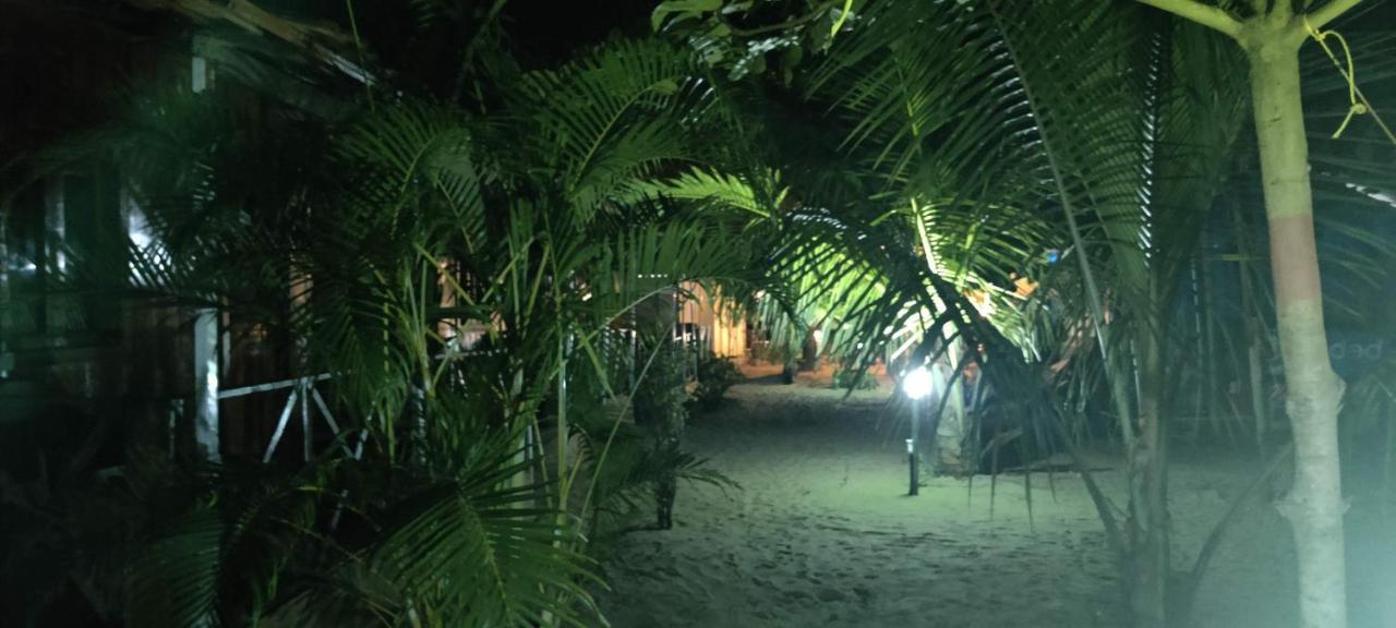 Casa Fiesta Hotel Palolem Bilik gambar